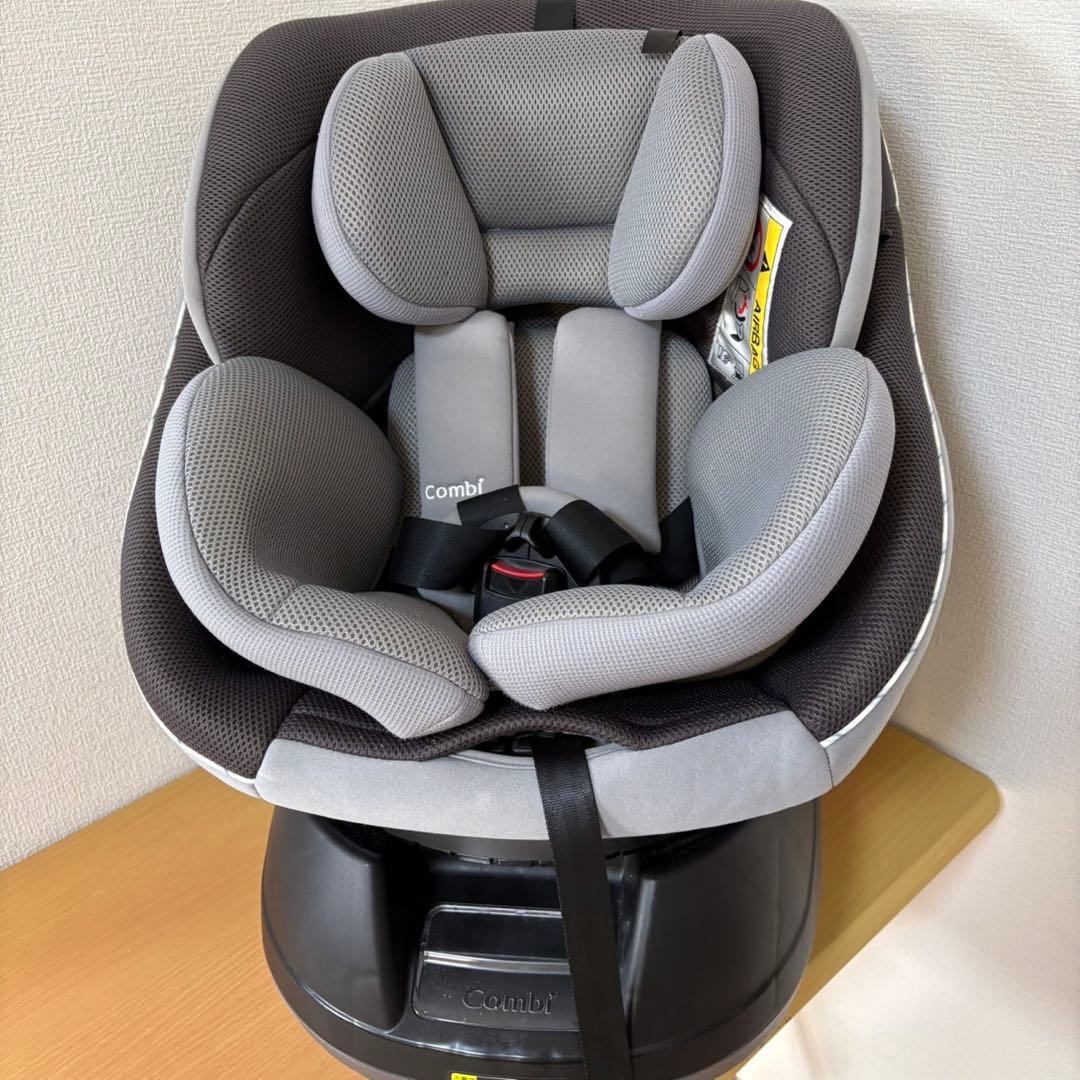 Combi コンビ クルムーヴスマート JN-550 シートベルト固定 コンビ