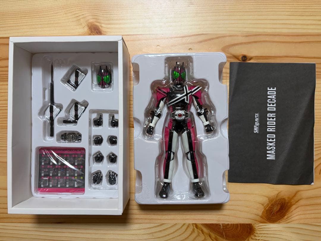 仮面ライダーディケイド ブレイドブレード 真骨彫 s.h.figuarts