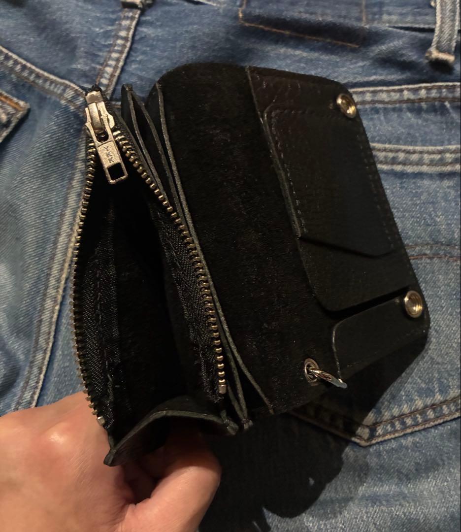 トラッカーウォレット　ミドルサイズ　シボ革　クロスボールコンチョ　合金シルバー