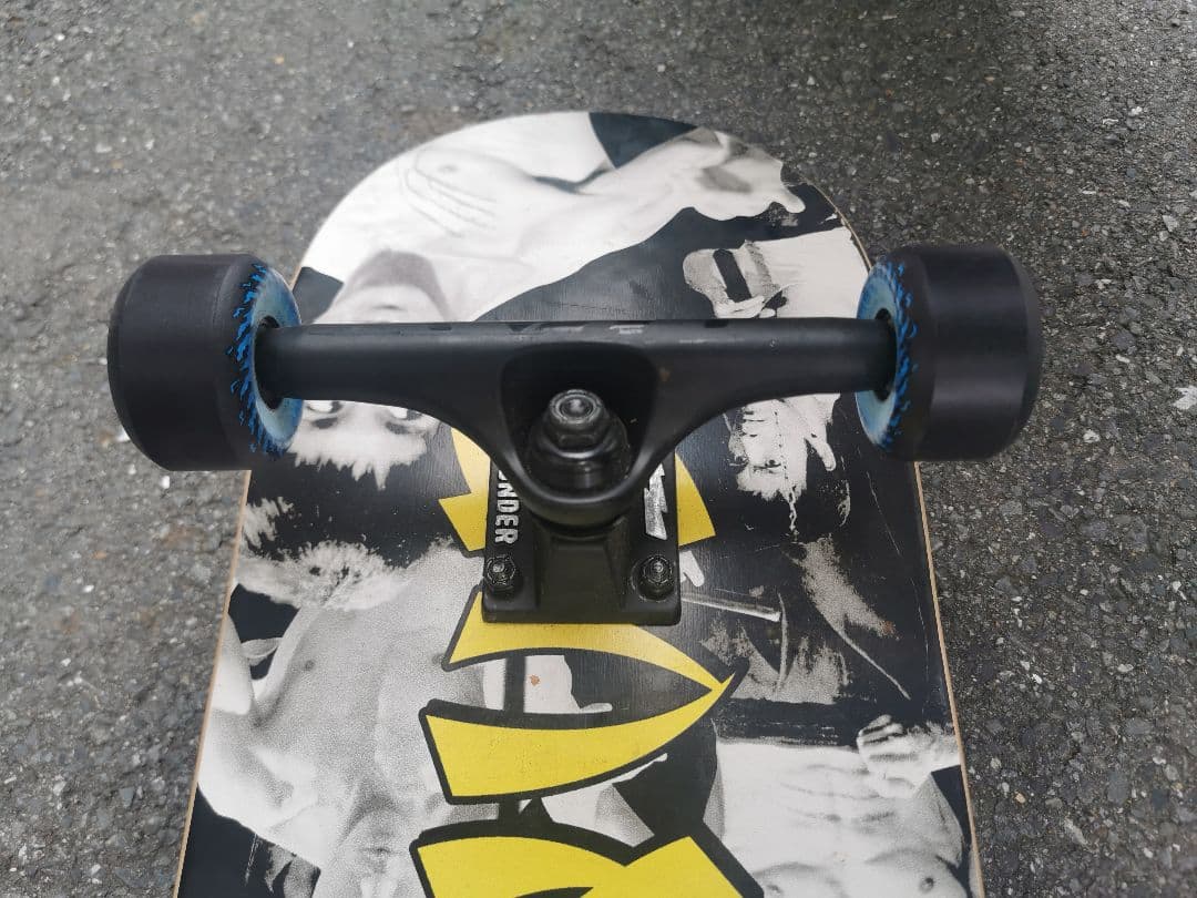 【希少！早い者勝ち！】BRUCE LEE ブルース・リー（李小龍）　スケボー