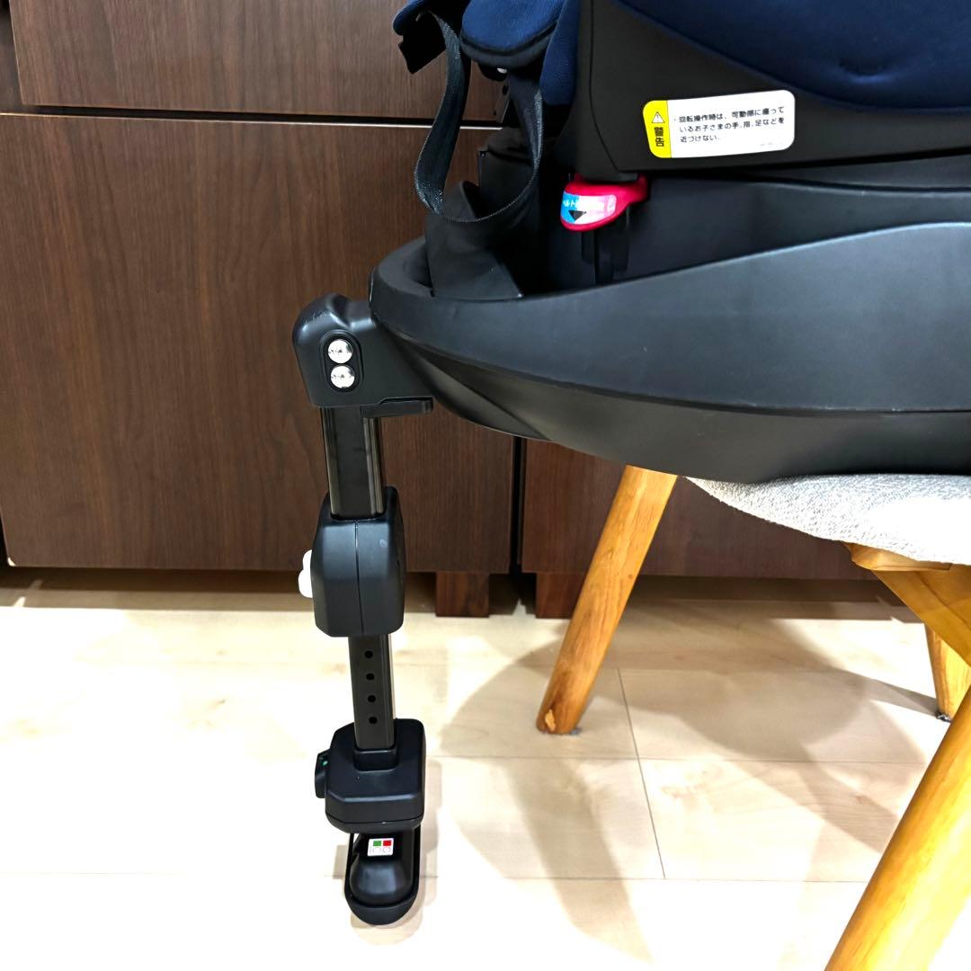 美品✨アップリカ フラディアグロウAC チャイルドシート シートベルト ネイビー