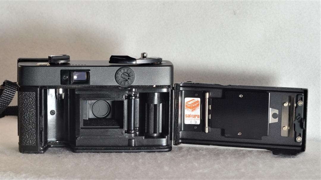 作動保証1ヶ月】 整備済、完動品/ コニカ Konica C35 EF - メルカリ Mery☆