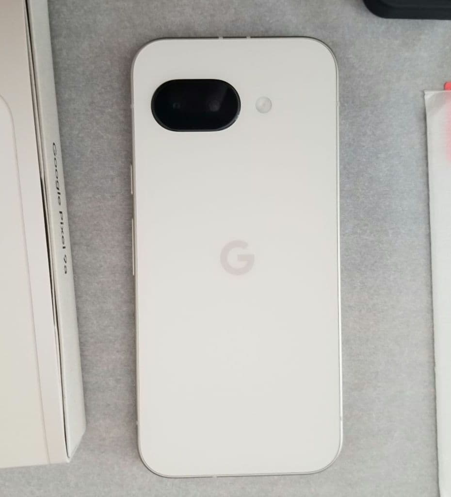 強化ガラス付き]Google Pixel 9a 128GB ホワイト系 - メルカリ