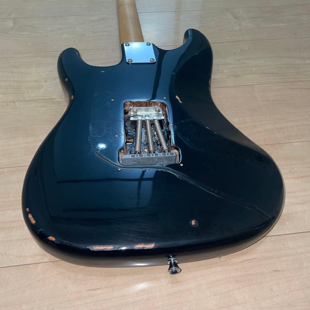 高級ピックアップ搭載　いい音　ストラトキャスタータイプ　弦高調整済み　です