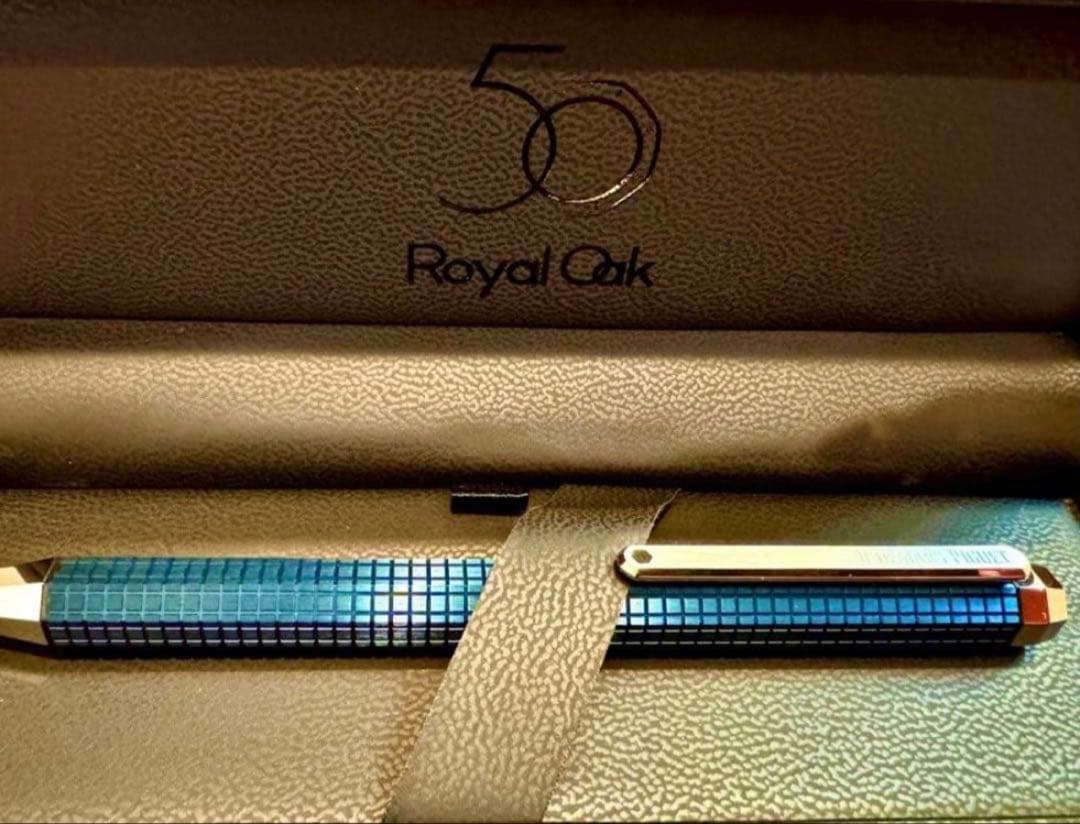 Audemars Piguet ロイヤルオーク 50周年記念ボールペン AudemarsPiguet（オーデマ ピゲ）50周年を迎えた「ロイヤル オーク」の