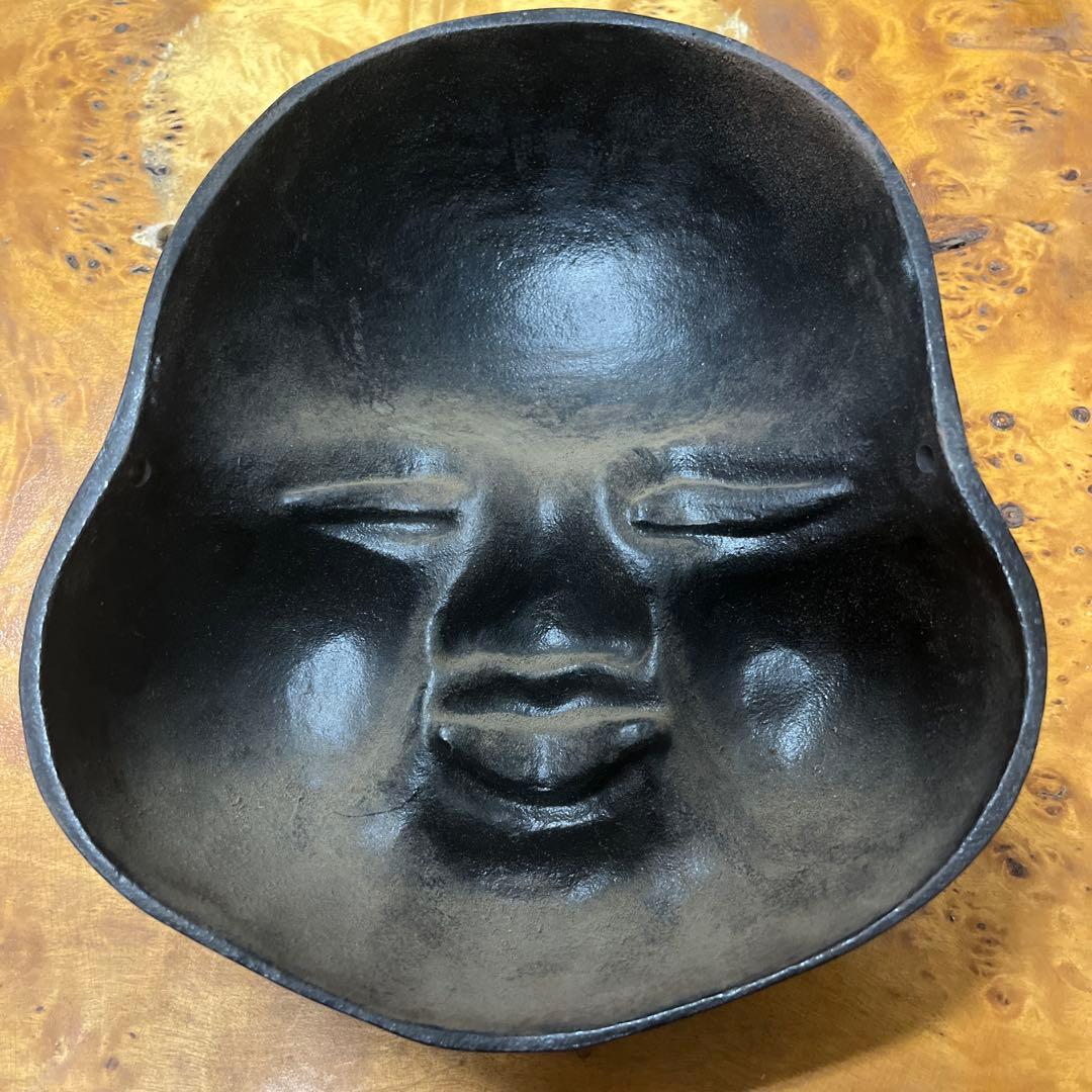 鉄製 お多福 お福様ふっくらした頬 お面 古美術 骨董品 重厚感