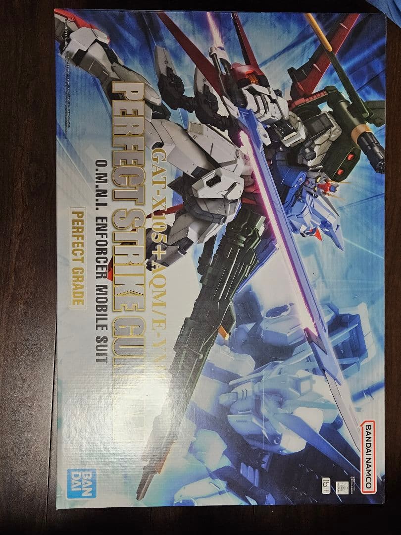 PG パーフェクトストライクガンダム PG 1/60 パーフェクトストライクガンダム｜バンダイ ホビーサイト