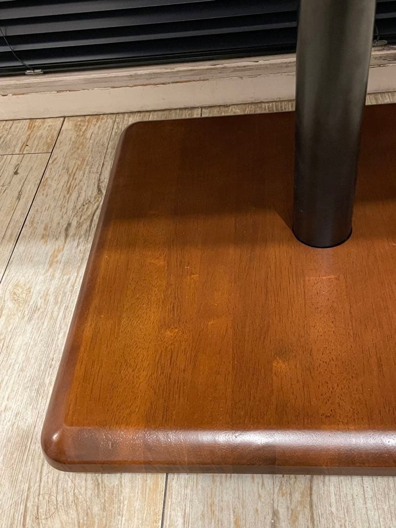 美品　カリモク60 カフェテーブル