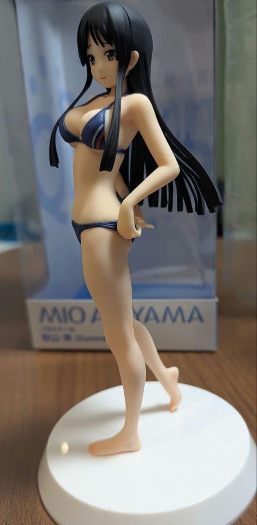 秋山 澪 Summer Queens 1/8 フィギュア