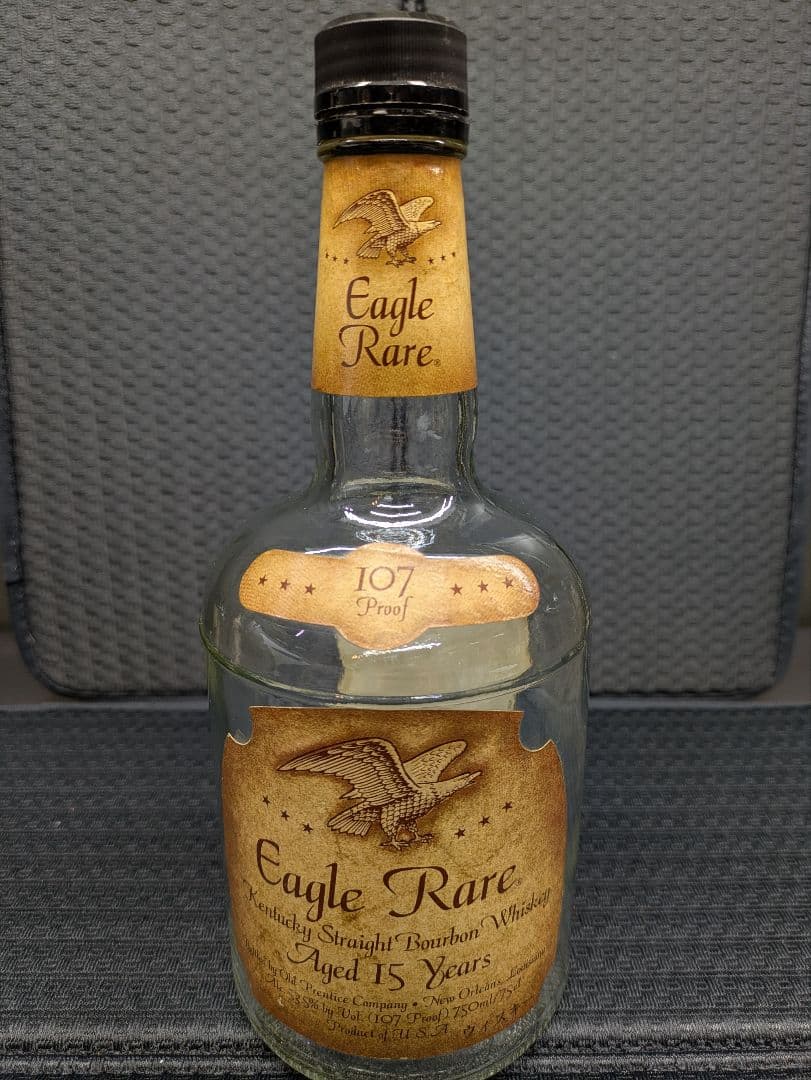 Eagle Rare 15年バーボンウイスキー 107プルーフ 空き瓶 Eagle Rare 15年バーボンウイスキー 107プルーフ 空き瓶