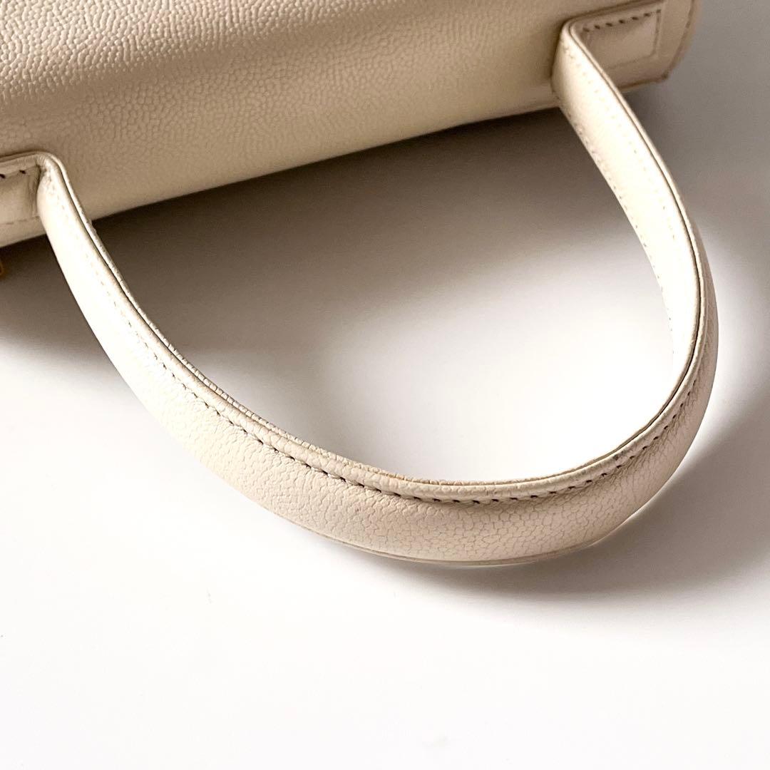 ⭐️SALE⭐ジバンシイ　ハンドバッグ　2way レザー　フラップ　ターンロック