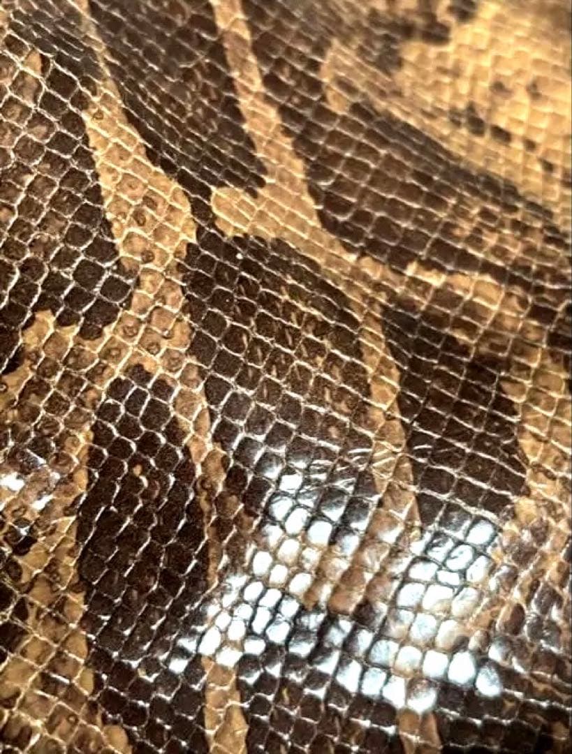 FURLA パイソンレザー バケツ型バッグ