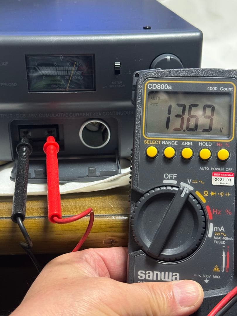 ダイヤモンドアンテナ スイッチング安定化電源 40アンペア GZV4000