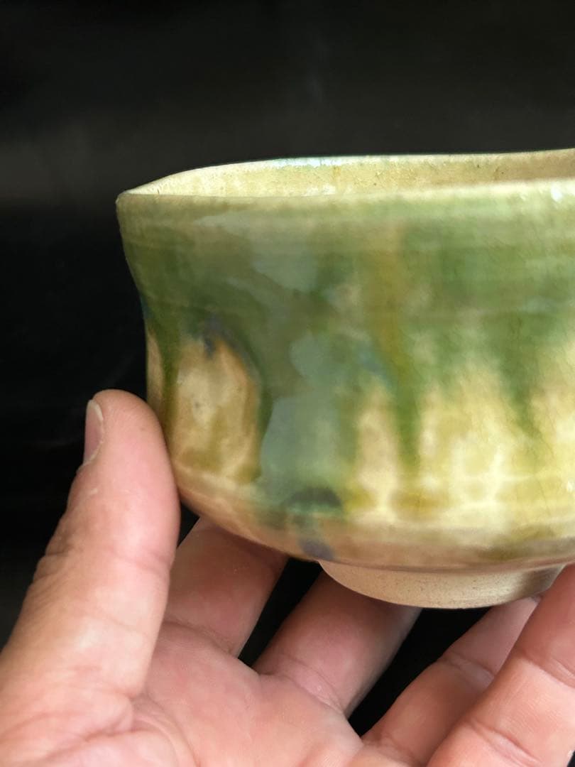 遺品整理中◾️蔵から美しい緑色の釉薬が滝の様に流れる