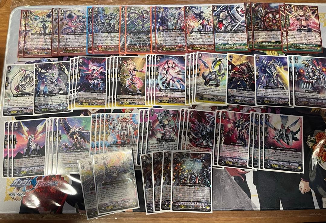 い*ら様 ‼️ヴァンガード 引退品‼️ まとめ売り 大量 処分