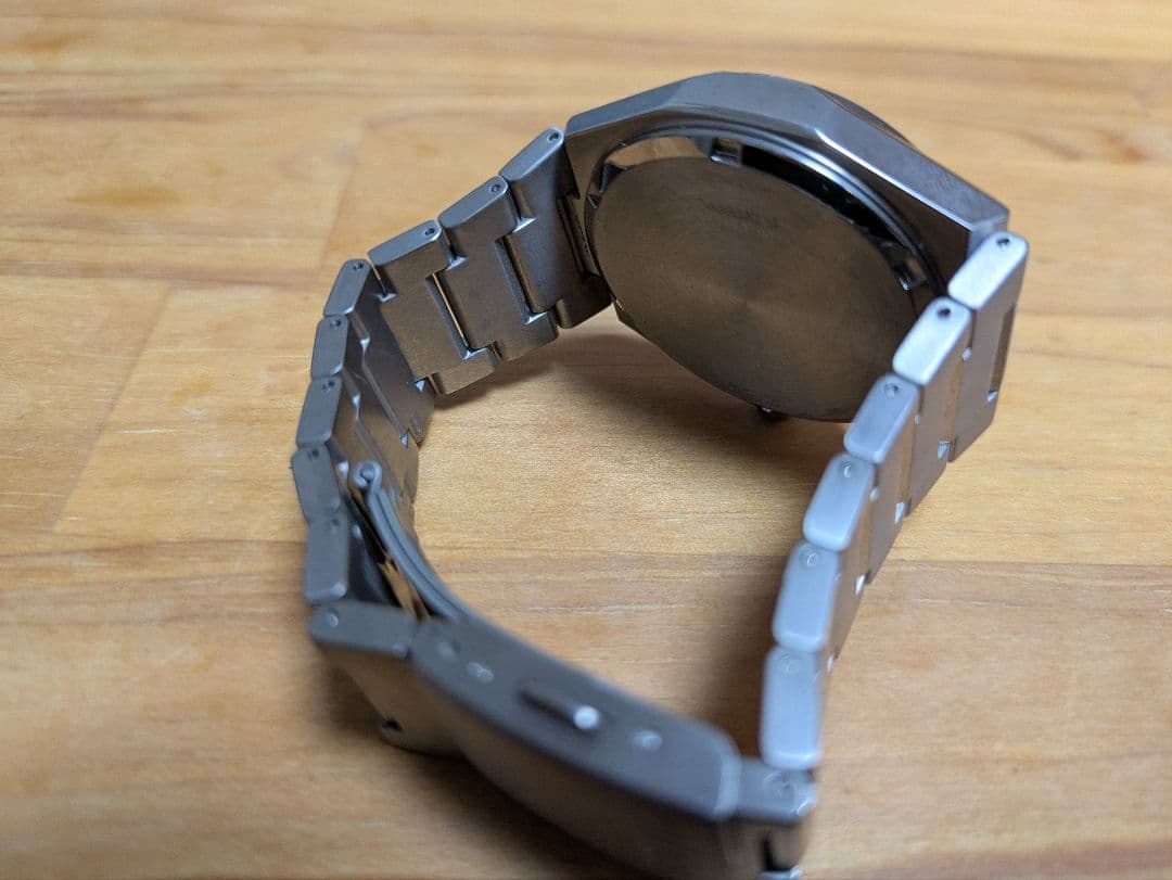 最終値引き　CITIZEN Zenshin AW0130-85X グリーン