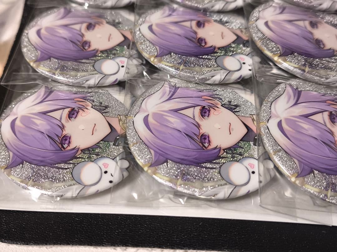 いれいす　初兎　缶バッジ付き痛バ