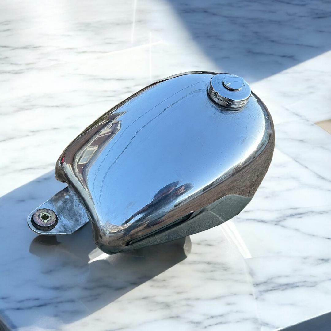 送料無料】エイプ用 アルミタンク ビッグシーダー TW200にも使用可能