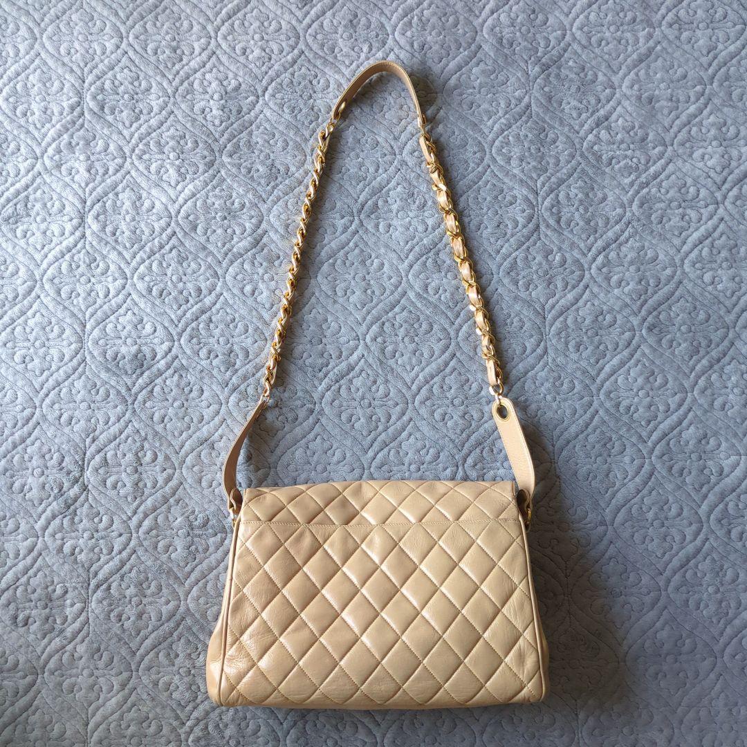 CHANEL シャネル キルティングショルダーバック ヴィンテージ　ベージュ
