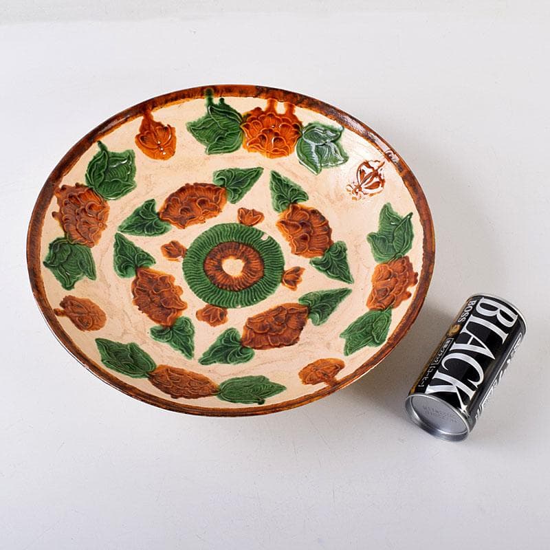 中国 唐三彩 花文 大皿 飾皿 直径約31㎝ V R8014C - メルカリ