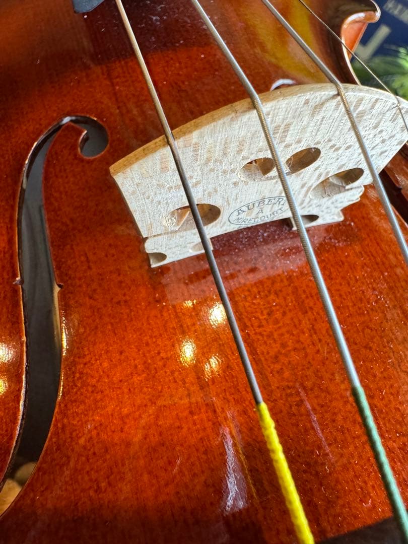 Vivienne⚠️バイオリン4/4 カールヘフナー　KH２０２