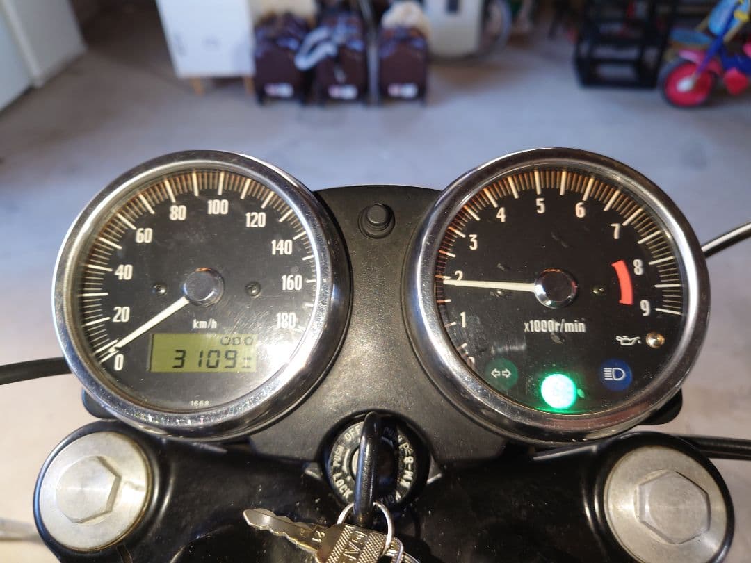 W650 純正スピードメーターバイクメーター 回転数計 速度計