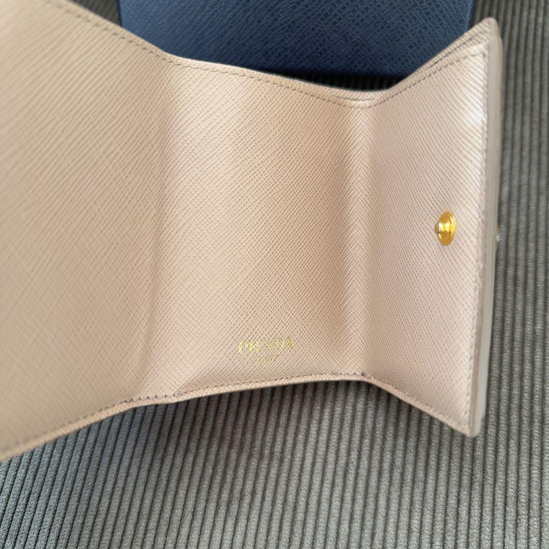 ICチップ搭載 正規品 PRADA 三つ折り財布 ピンクベージュ CAMMEO