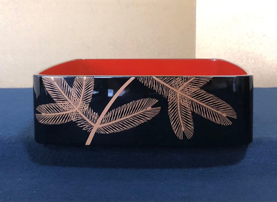 《R》輪島塗 松竹梅蒔絵 四段重 重台付 木箱 251222か2