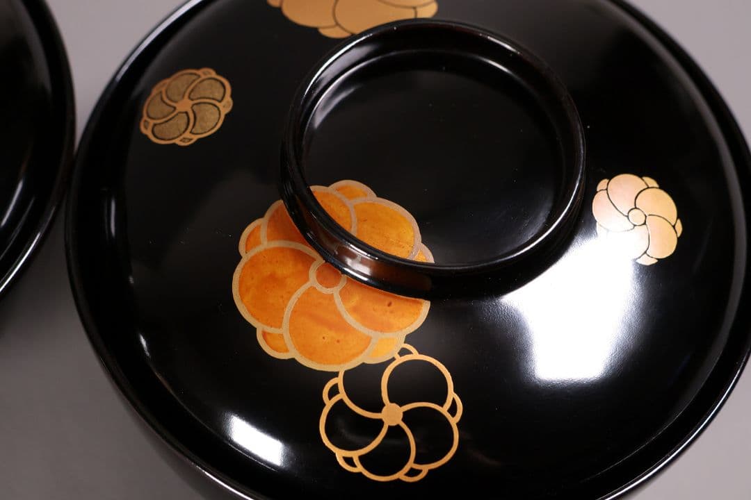 漆芸 木製漆器 捻り梅 金蒔絵 黒塗 御椀 二客 茶懐石道具【MA774】