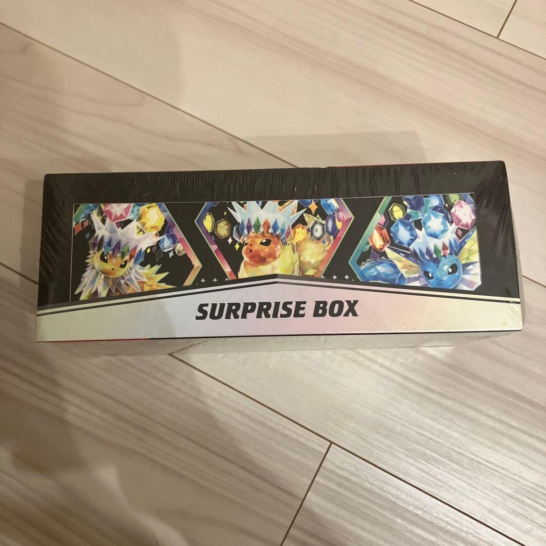 新品 Prismatic Evolutions Surprise Box