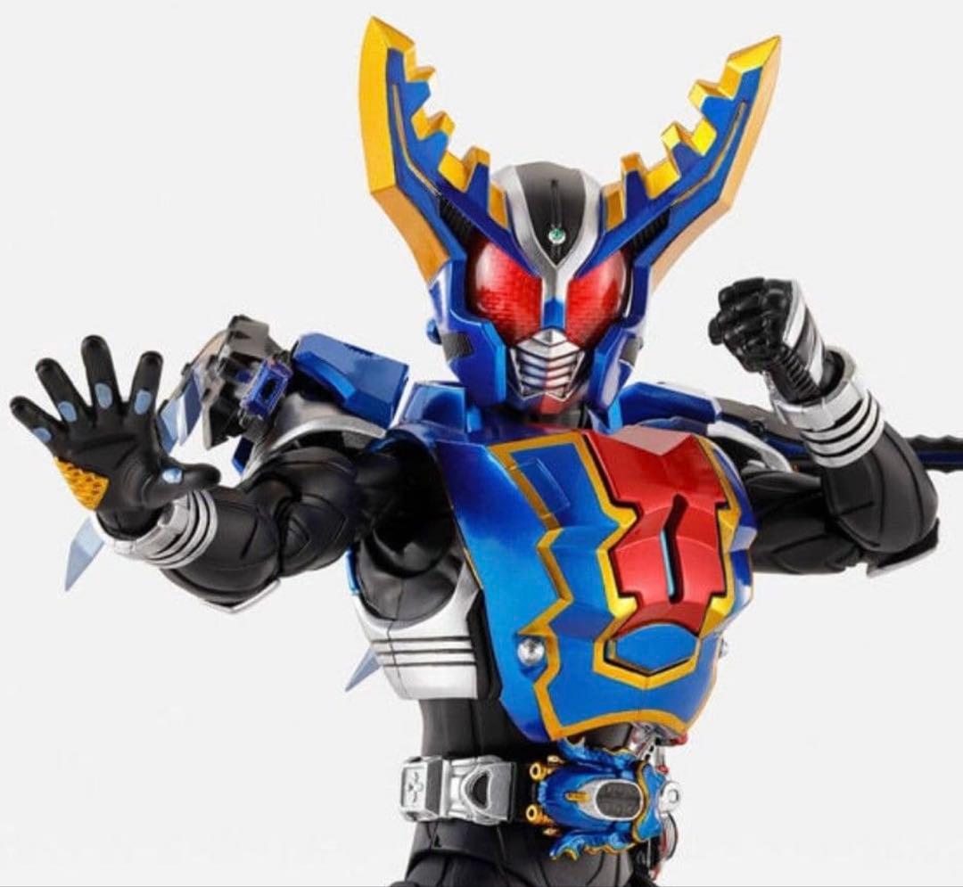 S.H.フィギュアーツ 真骨彫製法 仮面ライダーガタック ハイパーフォーム①