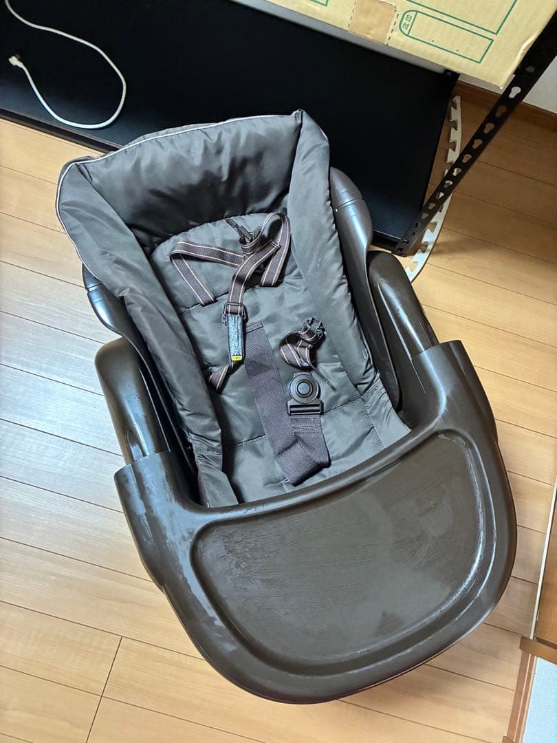 ホ*ズ様 ⌘コンビ　ネムリラ オートスウィング機能付き⌘ ハイローチェア　スイン