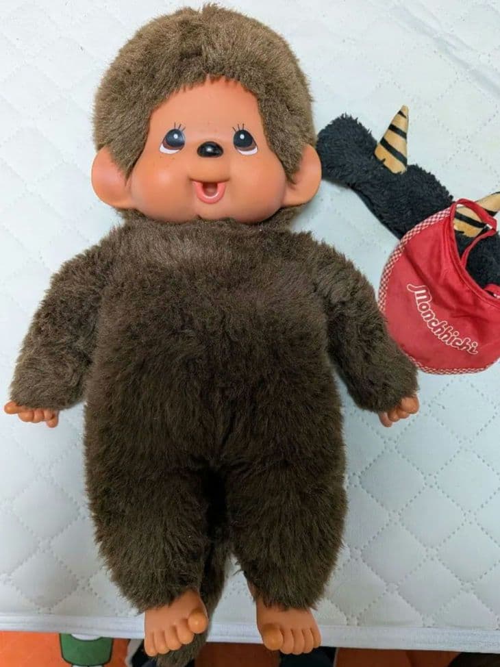 茶色い目 ふたごのモンチッチ Lサイズ 43㌢ 泣き顔の女の子 鬼仕様