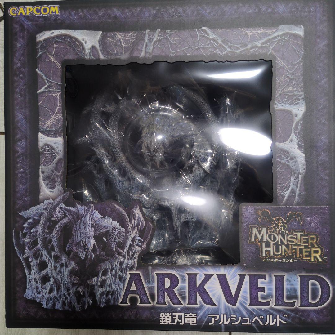 新品未開封 クリエイターズモデル 鎖刃竜 アルシュベルド フィギュア