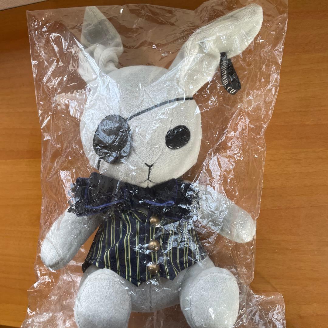 黒執事 初代ビターラビット うさぎ 眼帯 ぬいぐるみ - メルカリ