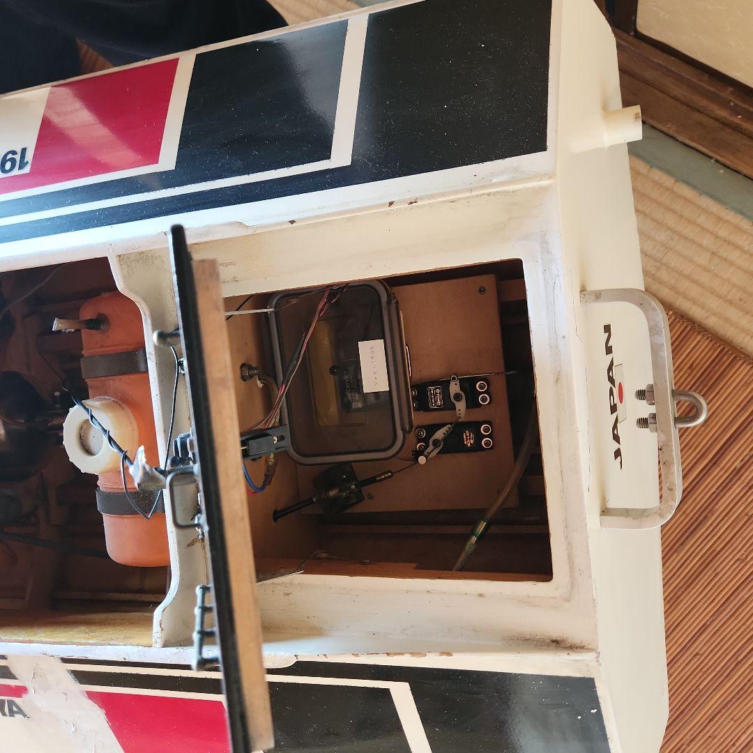 大型ラジコンボート、スチイ-ムエンジンボート4点