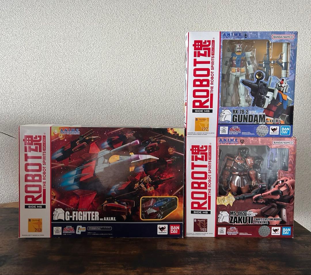 No.1876遊戯王初期スーパー以上約500枚まとめ売り青眼の白龍レッドアイズ