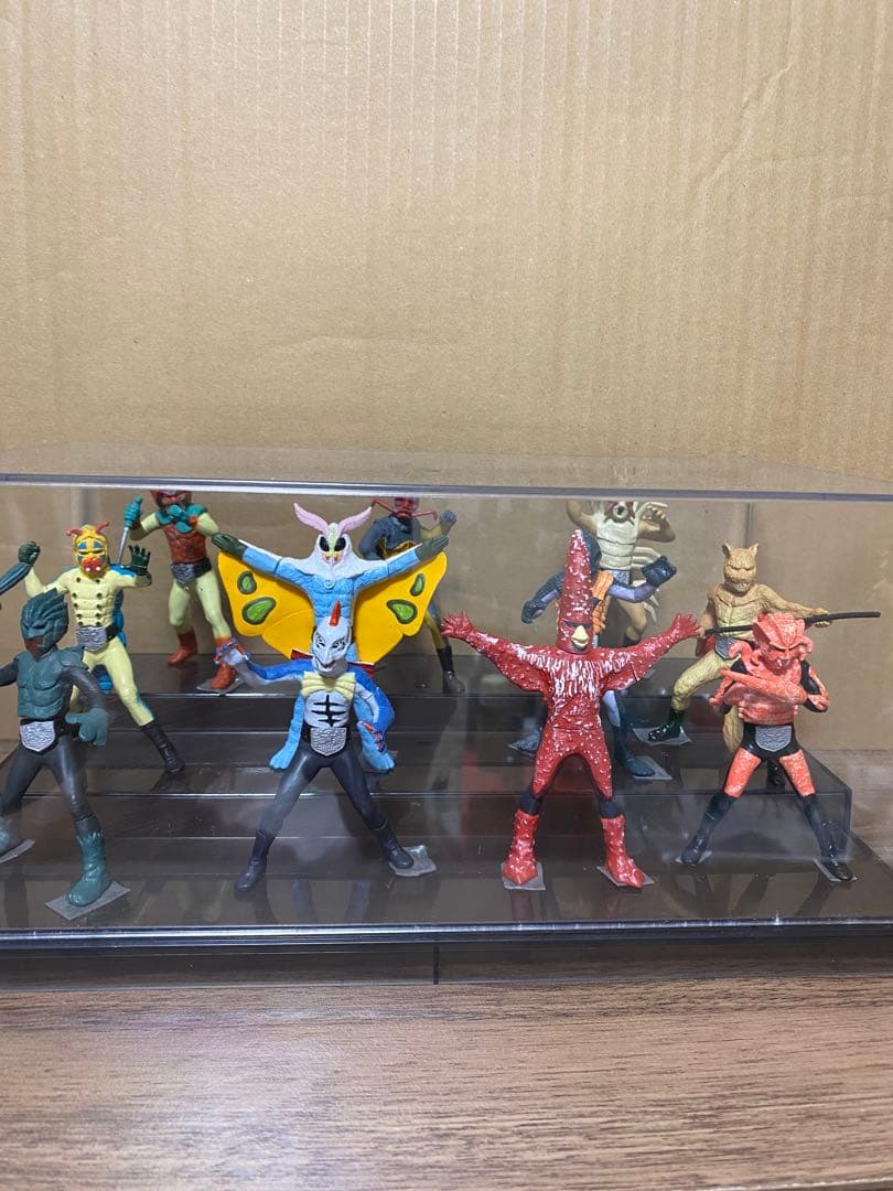 仮面ライダーHGショッカー怪人アソート2＋ケース付 - メルカリ