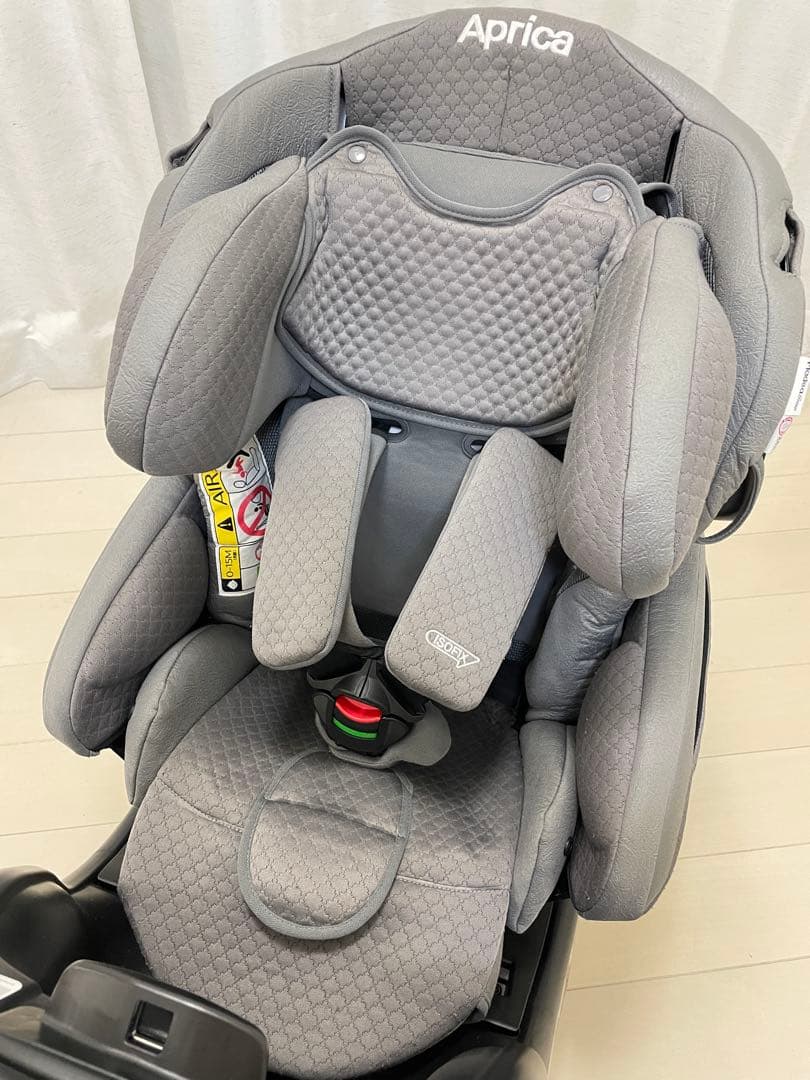 Aprica フラディア グロウ ISOFIX360°セーフティ プレミア厶