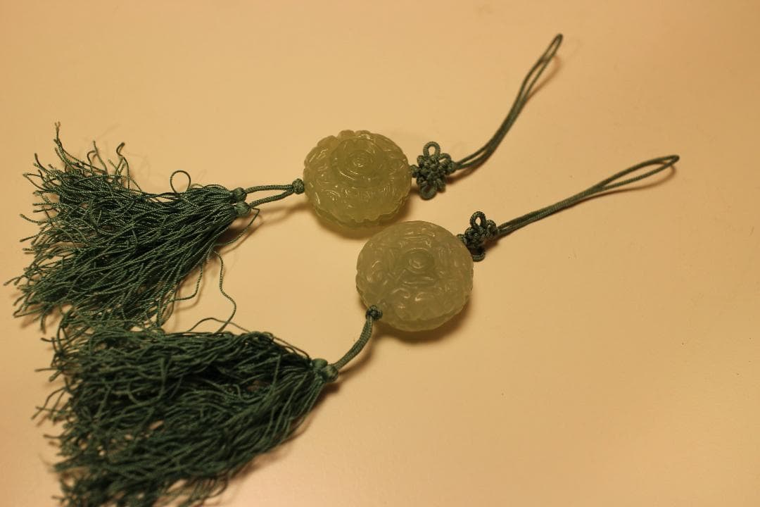 時代青い房飾り付き玉石製ペンダント2点 唐物掛軸茶道具古美術