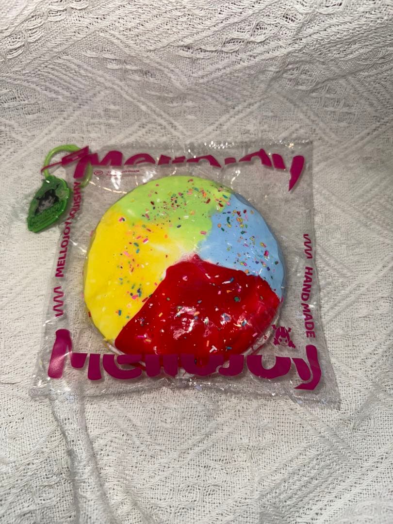 レア】mellojoy ベーグル レインボー スクイーズ - メルカリ