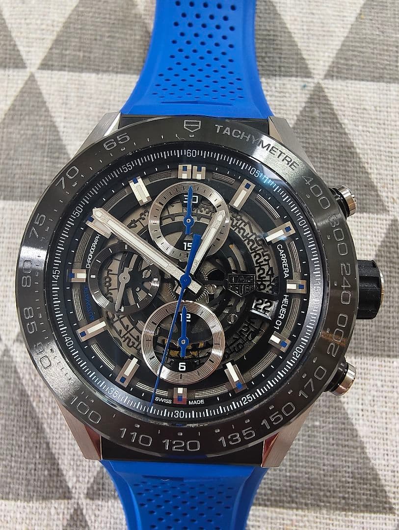 タグホイヤー 腕時計 CAR2A1T.FT6052 自動巻き