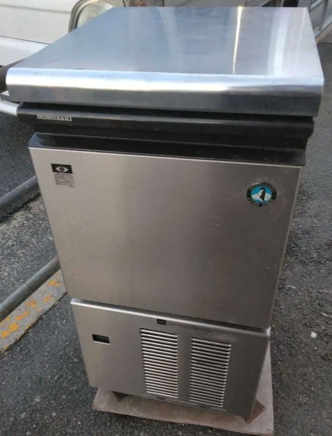 ホシザキ製氷機IM-25Mたのメル便　近隣地域送料無料 直接引取は値引き可 ホシザキ製氷機IM-25Mたのメル便近隣地域送料無料 直接引取は値引き可