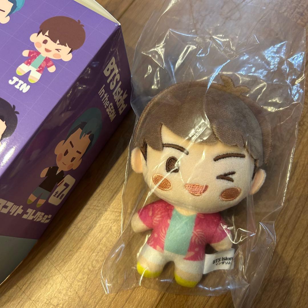 BTS Island インザソム マスコットチャーム JIN しまむら - メルカリ