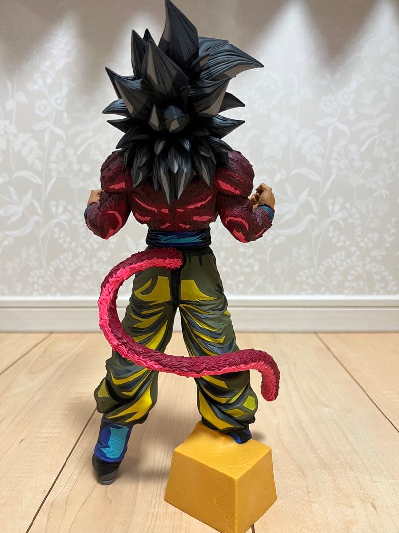 ⛄新品⛄ SMSP マンガディメンションズ 超サイヤ人4 孫悟空 0092