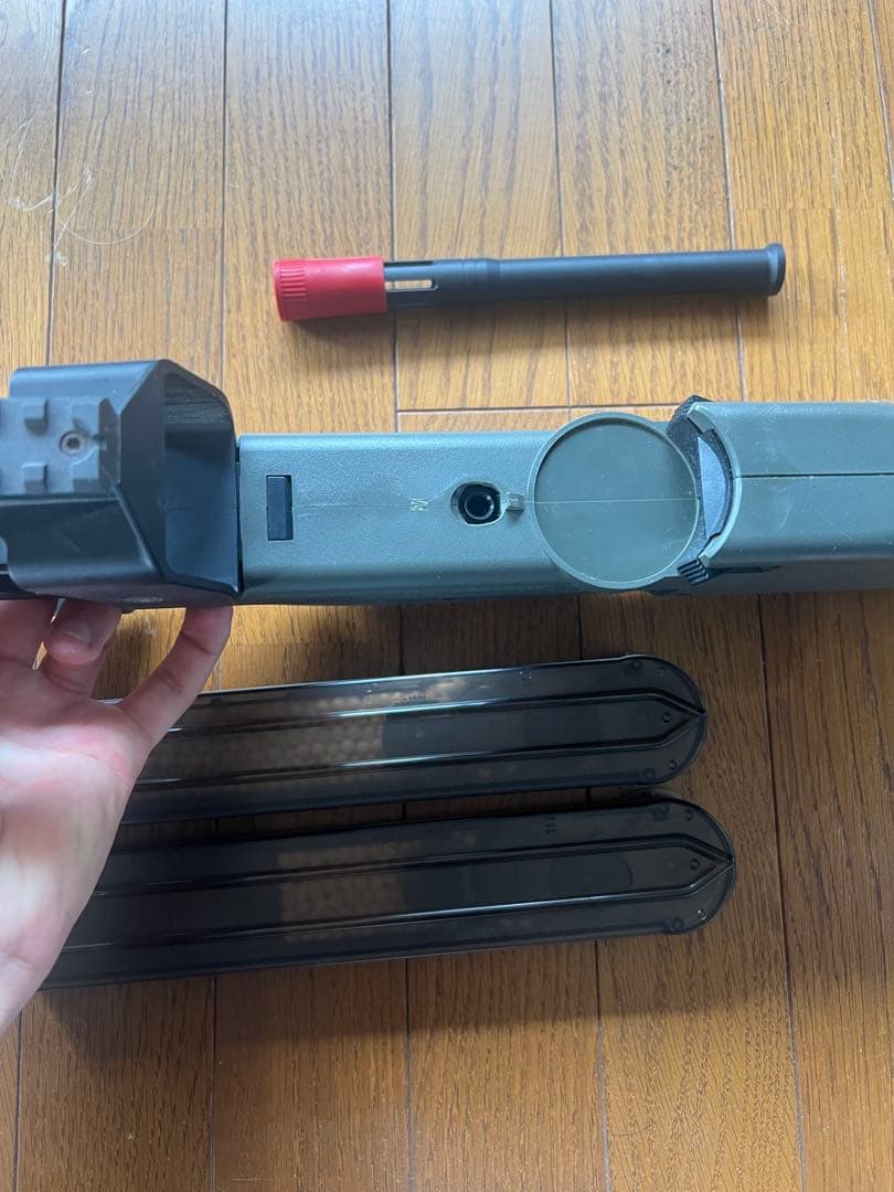 p-90 電動ガン マガジン バッテリー付き サバゲー