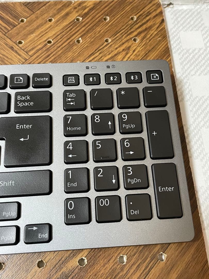 富士通 ワイヤレス静音キーボード KB219T - メルカリ