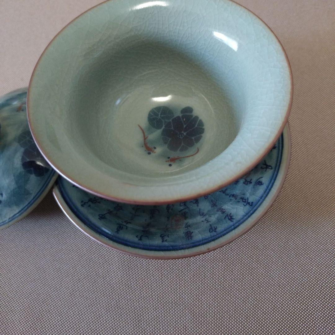 中国景徳鎮 茶器セット(青磁色 花柄 蓋と受皿付き)④ 景