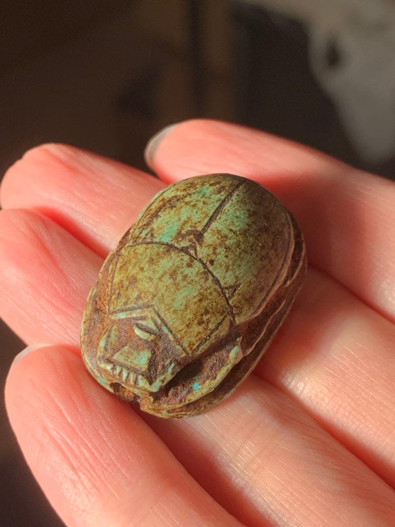 古代エジプト 副葬品 スカラベ ファイアン ガンダーラ ウシャブティ