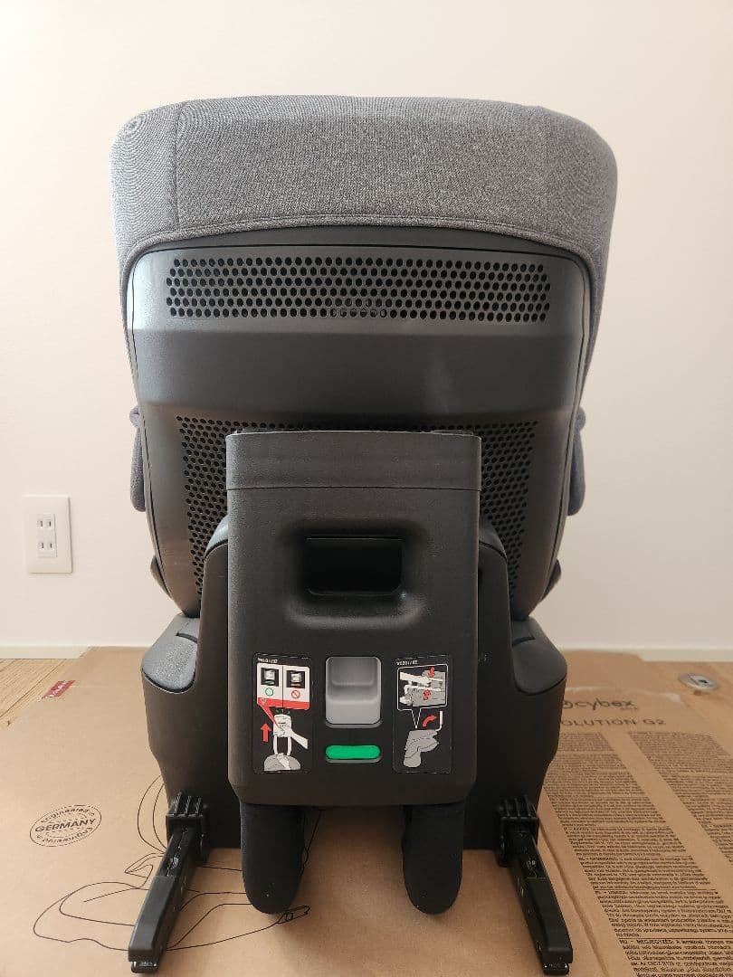 エールベベクルット5 oui　チャイルドシート